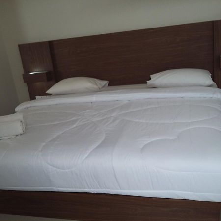 Malabar Park Hotell Bogor Exteriör bild