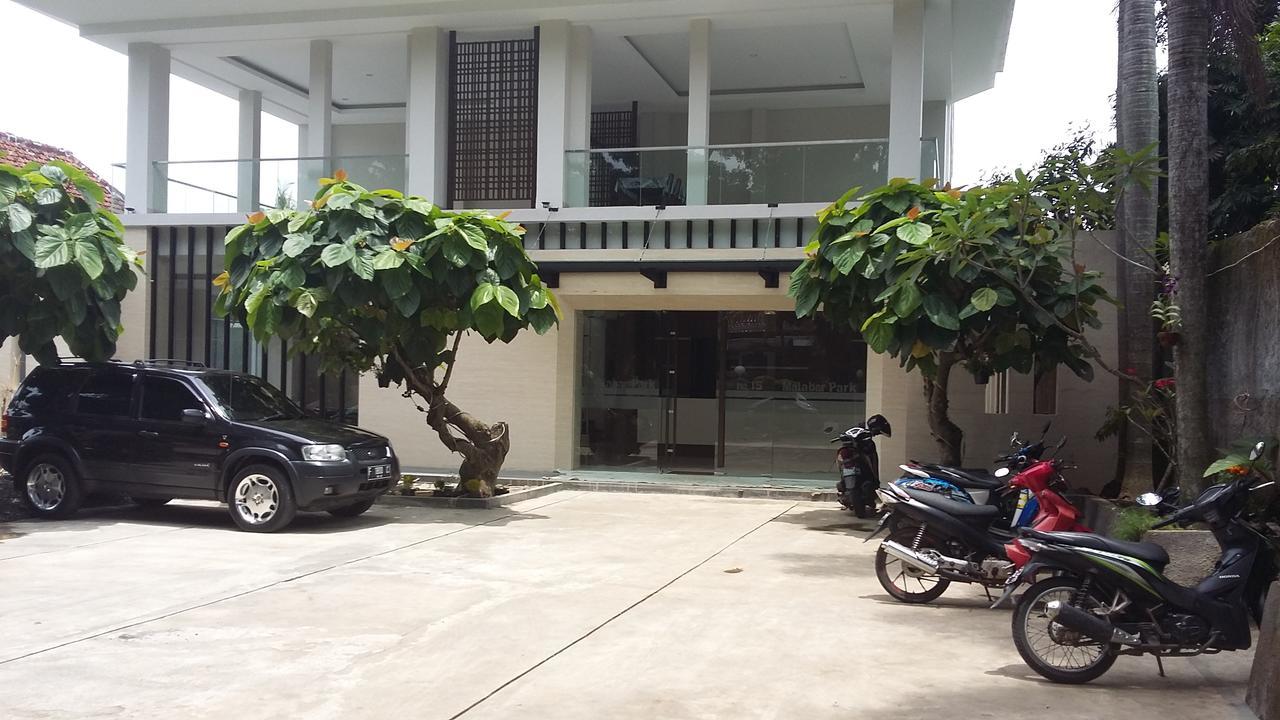 Malabar Park Hotell Bogor Exteriör bild