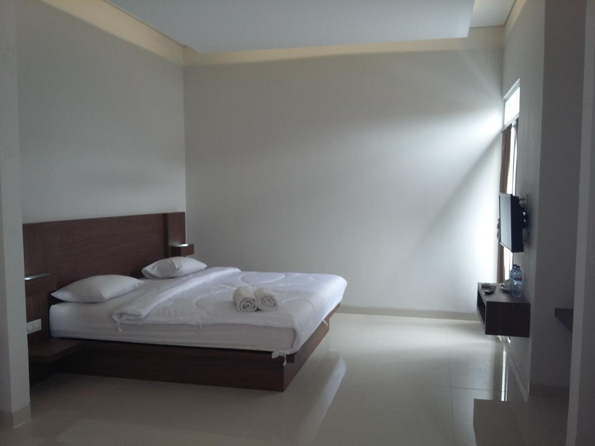 Malabar Park Hotell Bogor Exteriör bild